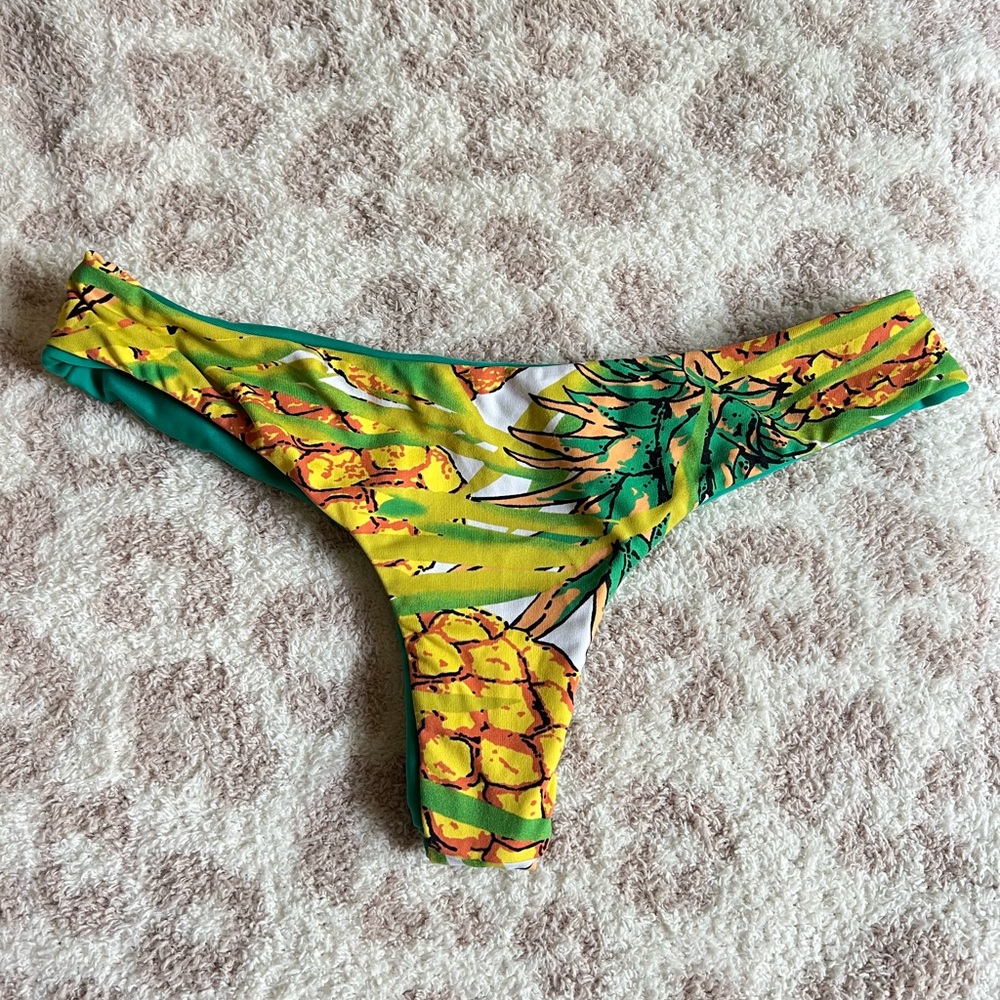 Midori | Brazilian Bikini Bottom | Size Medium | NWOT